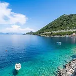 Διαμέρισμα By The Sea Sobra