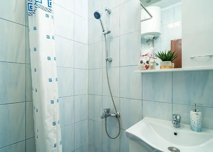 By The Sea Апартаменты *